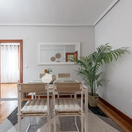 Apartment Politte Amplio & Garaje - El Casco Viejo A Tus Pies