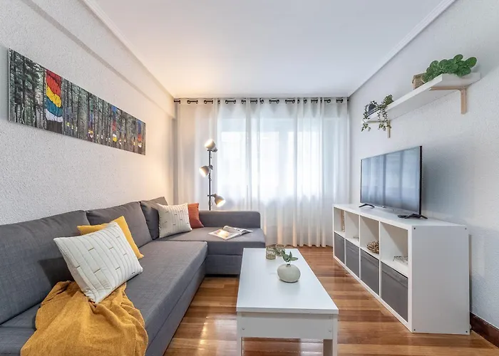 Politte Amplio & Garaje - El Casco Viejo A Tus Pies * Bilbao