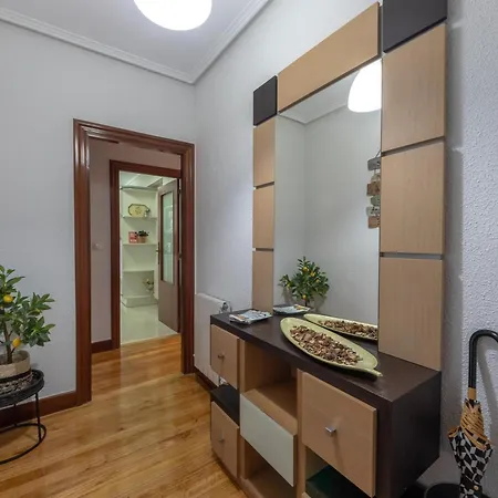 Politte Amplio & Garaje - El Casco Viejo A Tus Pies Bilbao