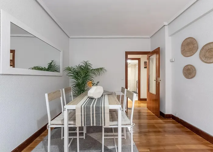 Politte Amplio & Garaje - El Casco Viejo A Tus Pies Bilbao