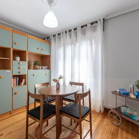 Politte Amplio & Garaje - El Casco Viejo A Tus Pies Bilbao